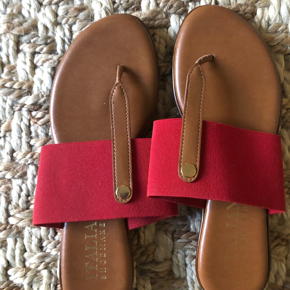 Size 7.5 red sandals